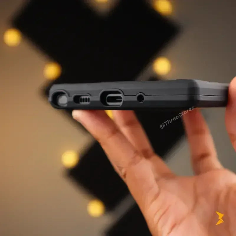 Iron Armor Stand Case Samsung Note 10 Plus - Three