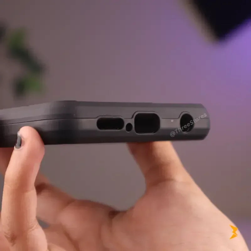 Iron Armor Stand Case Xiaomi Poco X3 - Three