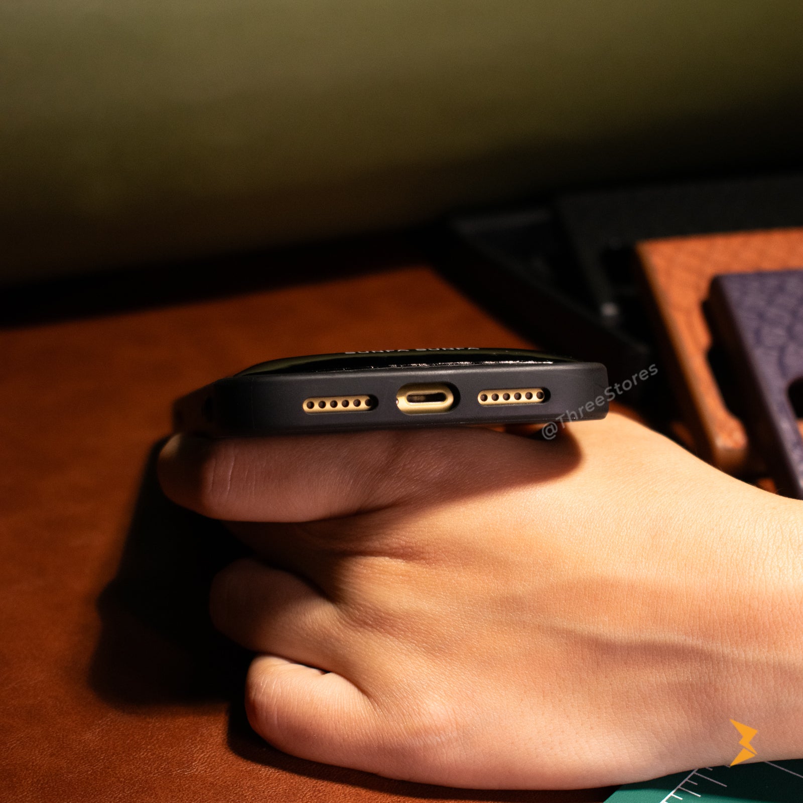 Jet Black Glossy Case iPhone 11