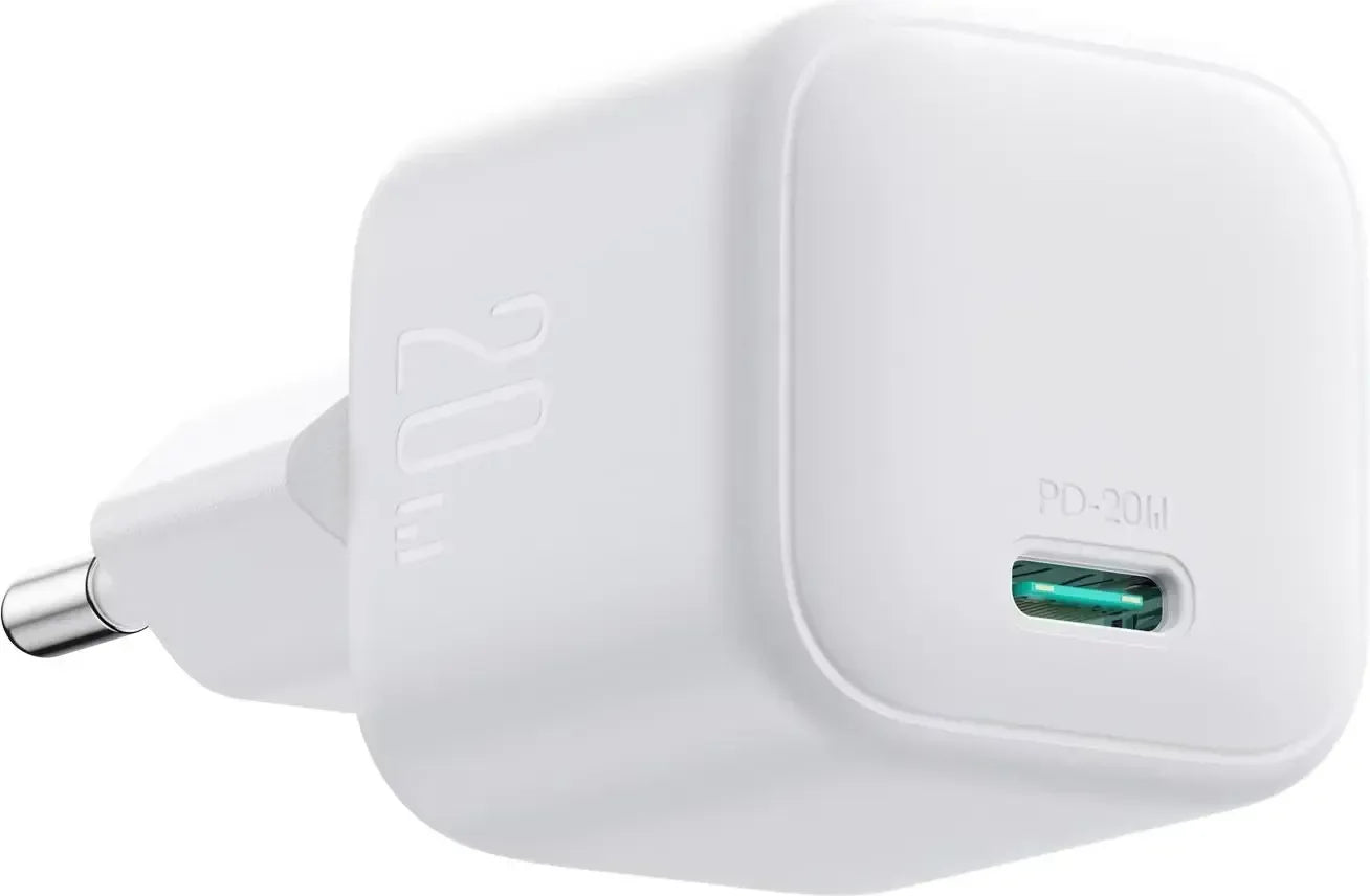 Joyroom GaN PD20W mini Charger JR-TCG08 - Three