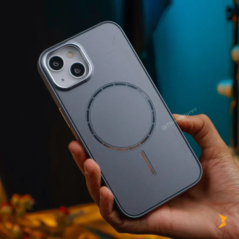 Kadi Smooth Magsafe Case iPhone 13/14/15 - Three