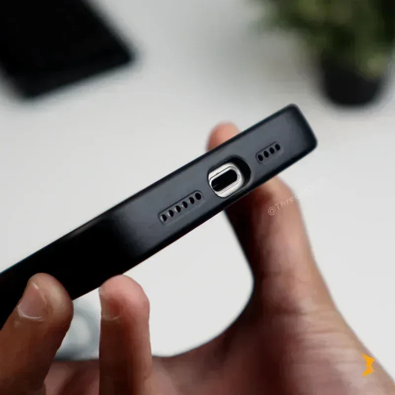 Kadi Smooth Magsafe Case iPhone 16 Pro Max - Three