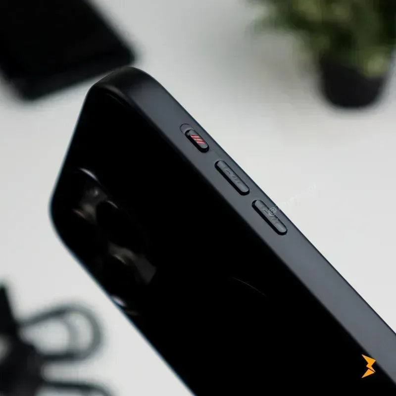 Kadi Smooth Magsafe Case iPhone 16 Pro Max - Three