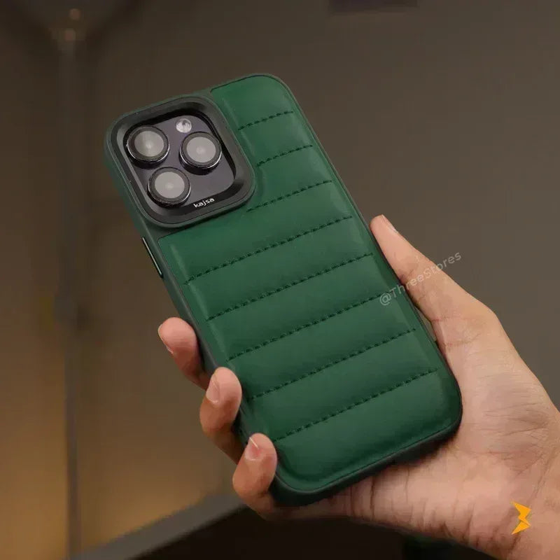 Kajsa Bump Leather Case iPhone 15 Pro Max - Three
