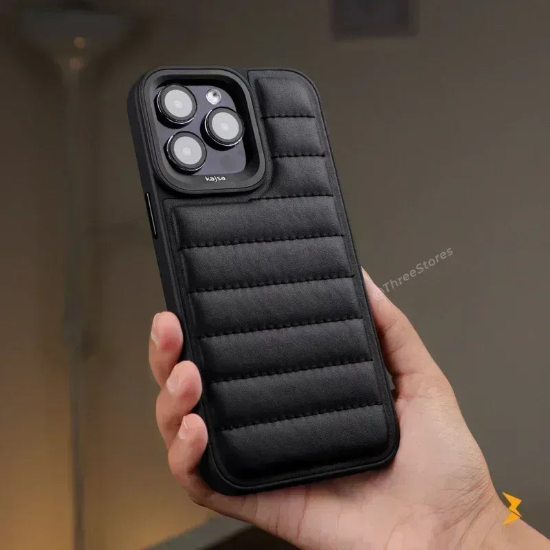 Kajsa Bump Leather Case iPhone 15 Pro Max - Three