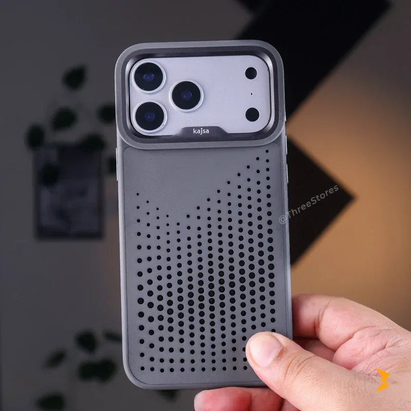 Kajsa Circle Magsafe Case iPhone 17 Pro Max - Three