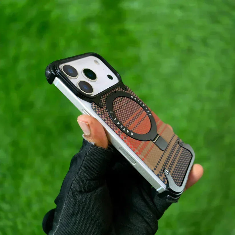 Kava Metal Frame Magsafe Case iPhone 17 Pro Max - Three