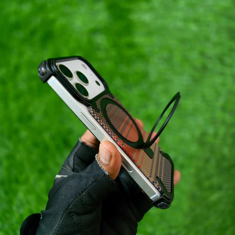 Kava Metal Frame Magsafe Case iPhone 17 Pro Max