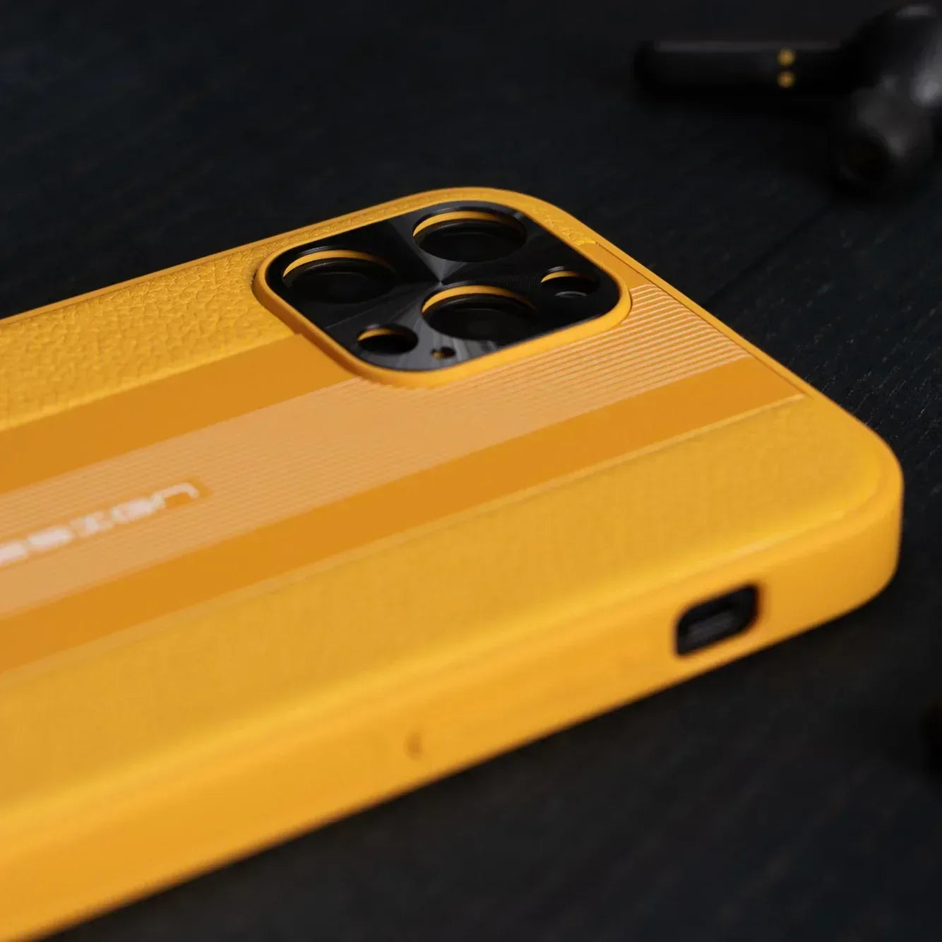 KeepHone Posche Camera Protection Case iPhone 12 Pro - Three