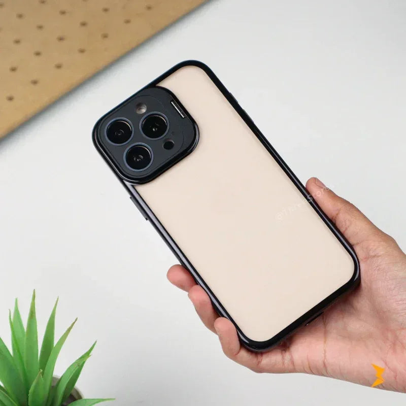 Keeper Stand Camera Protection Case iPhone 16 Pro Max - Three