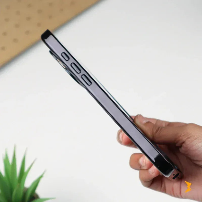 Keeper Stand Camera Protection Case iPhone 16 Pro Max - Three