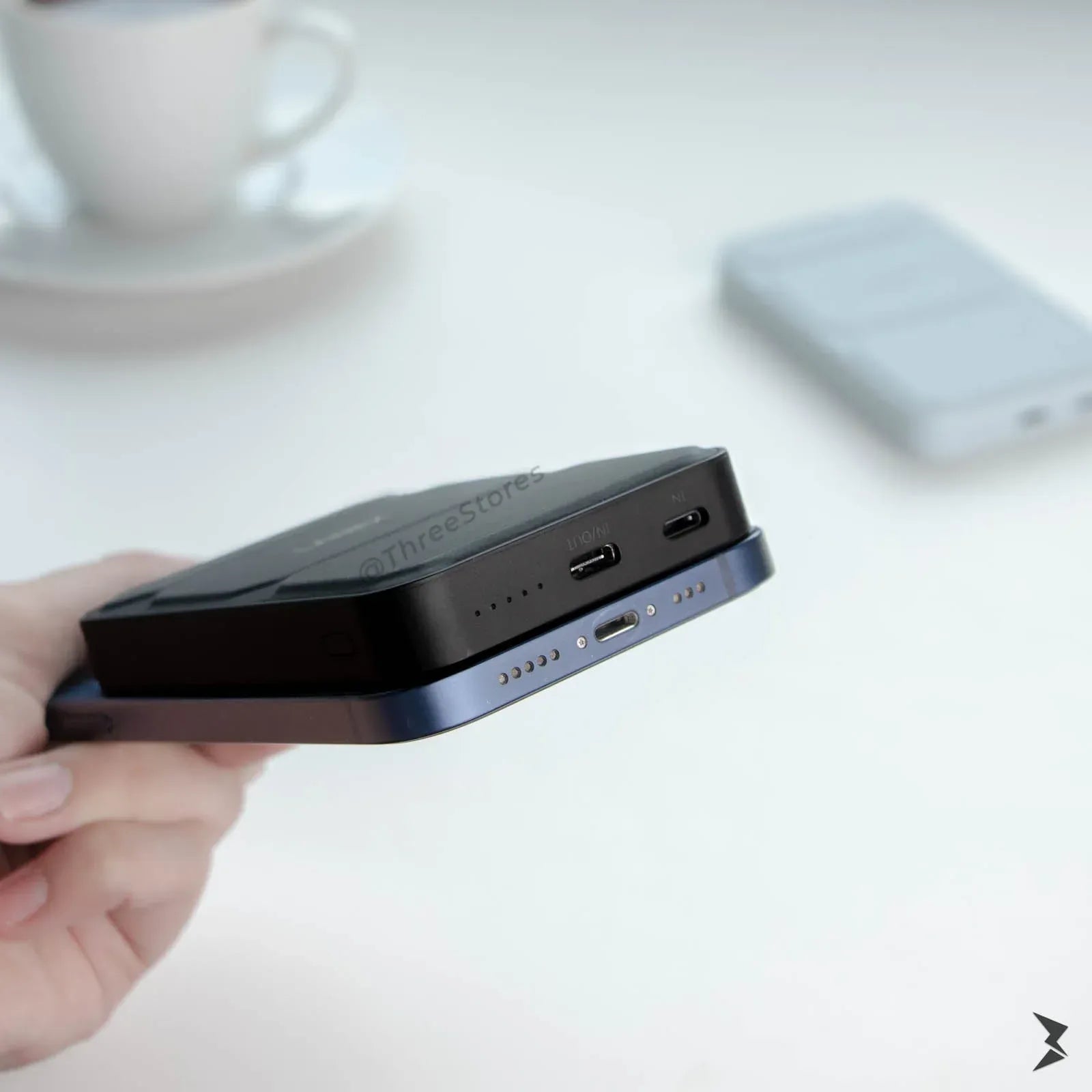 Lanex 3 in 1 Magnetic Wireless Power Bank 10000mAh LP27 - Three