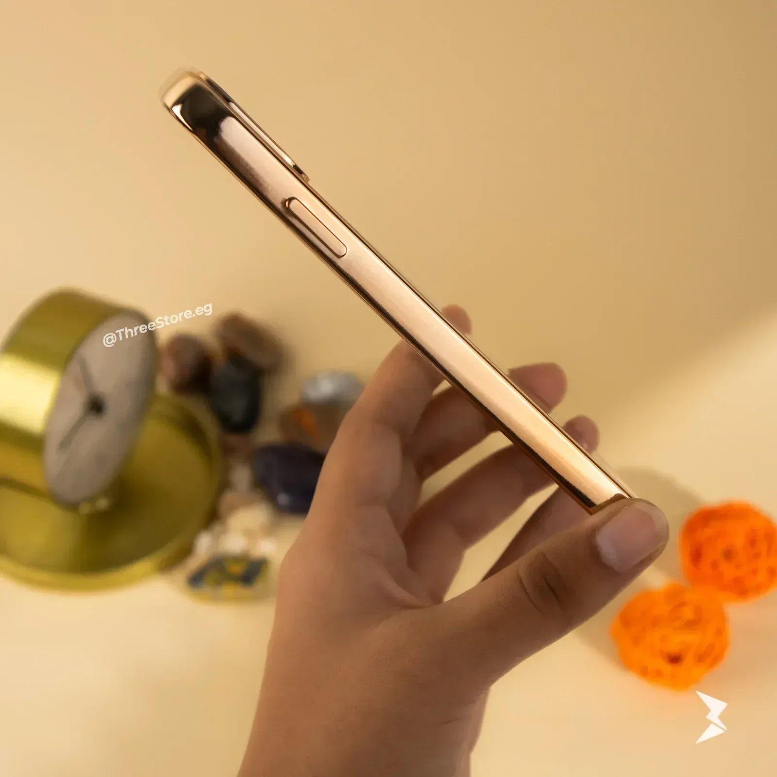 Large Window Transparent Case iPhone XR - Three