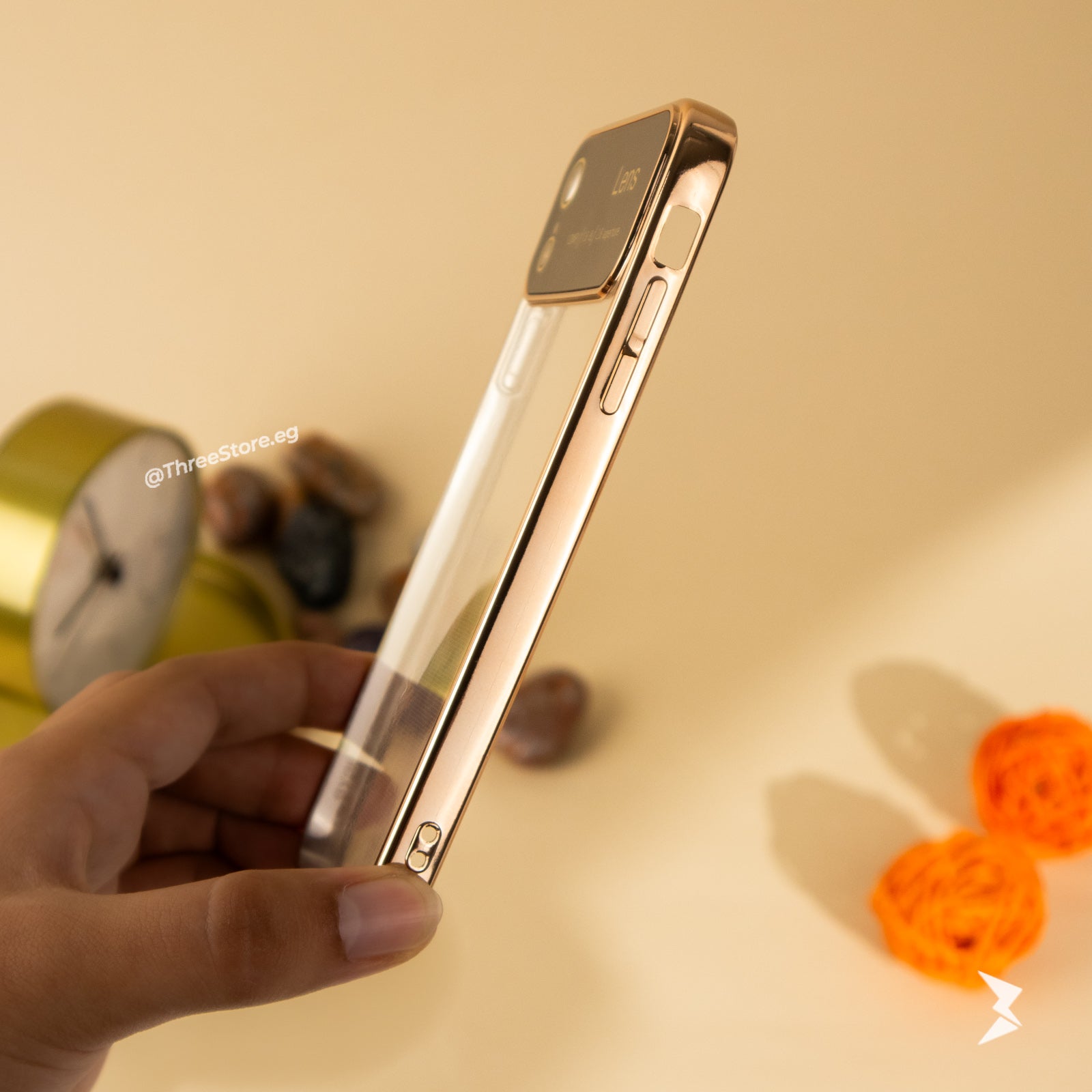 جراب iPhone XR ب Camera Protection لتحمي الكاميرا مع مرونه عاليه للجراب.