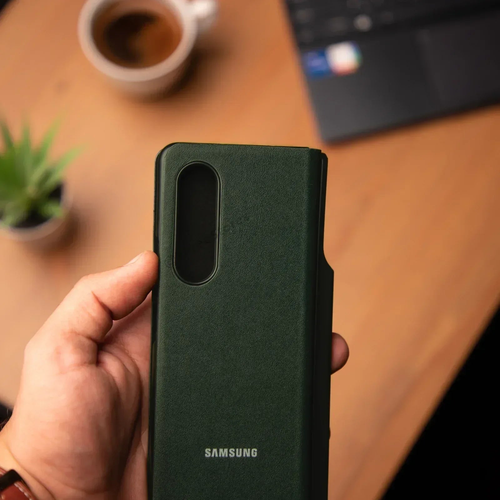 Side Spen 360° Leather Case Samsung Z Fold 3 - Three