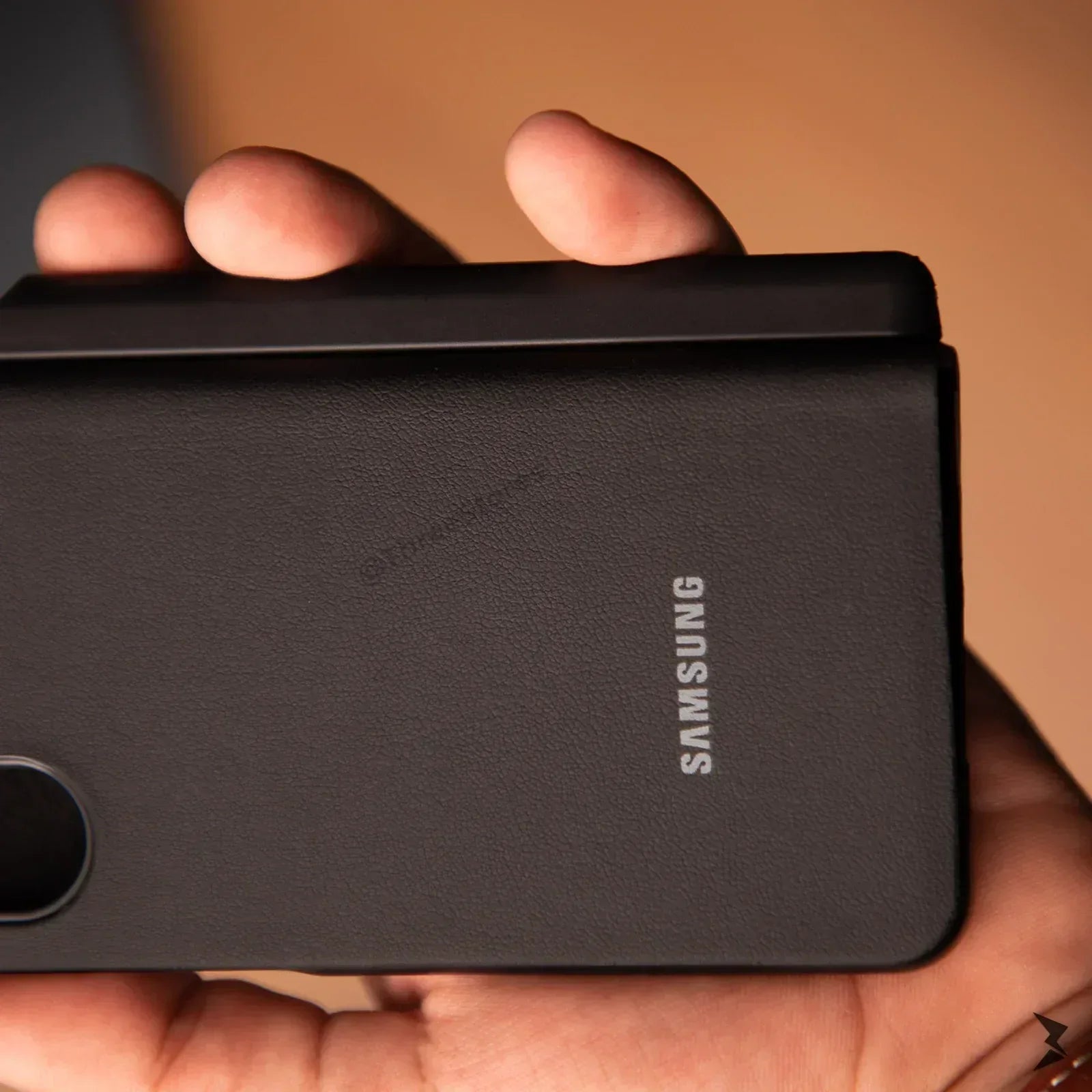 Side Spen 360° Leather Case Samsung Z Fold 3 - Three