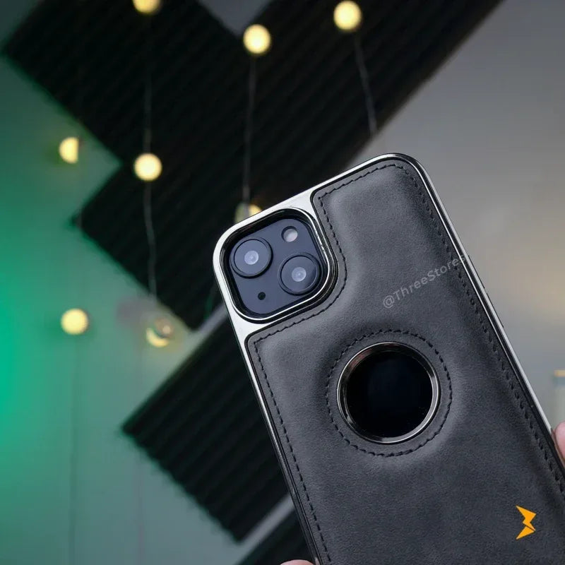 Light Sand Leather Case iPhone 13/14/15 - Three