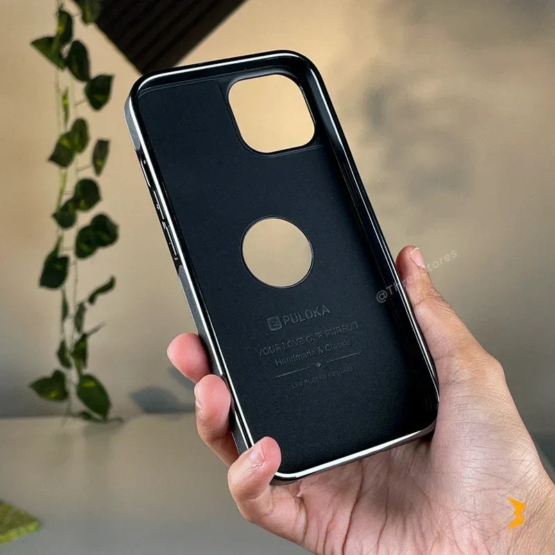 Light Sand Leather Case iPhone 13/14/15 - Three