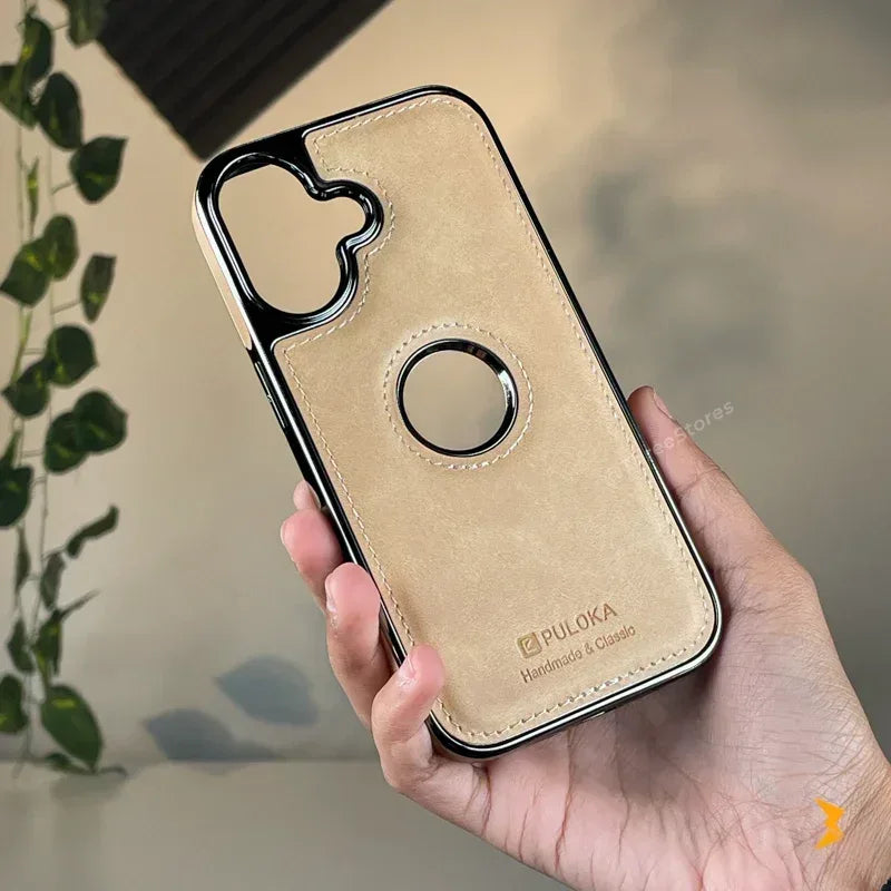 Light Sand Leather Case iPhone 16 - Three