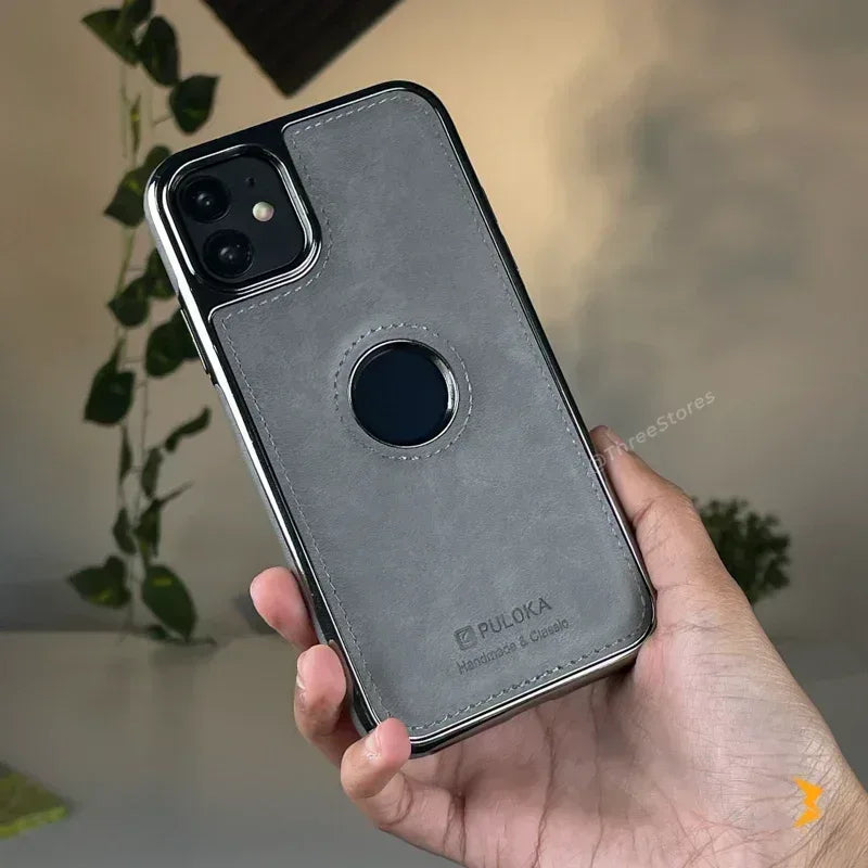 Light Sand Leather Case iPhone 12 - Three