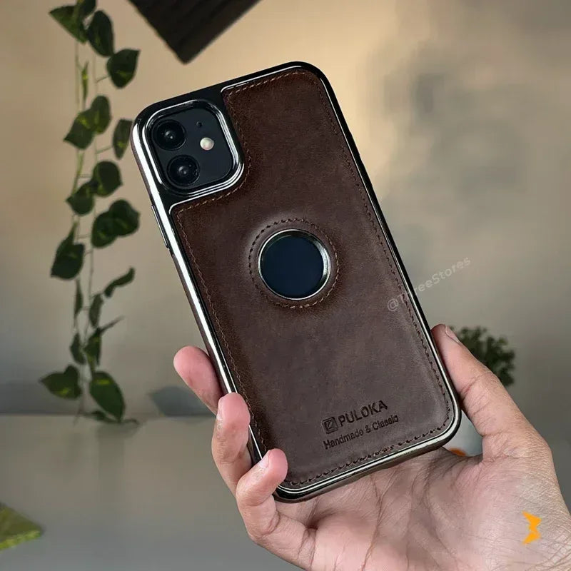 Light Sand Leather Case iPhone 12 - Three