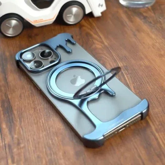Liquid Metal Magsafe Case iPhone 15 Pro Max - Three