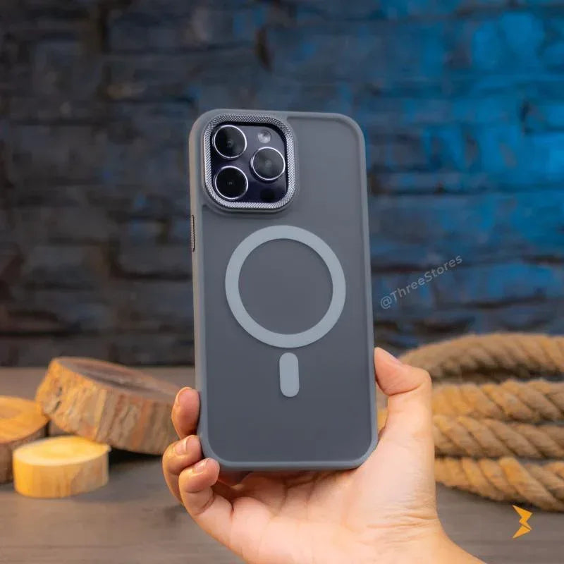 Helens Magsafe Case iPhone 16 Pro - Three