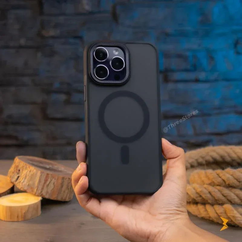 Helens Magsafe Case iPhone 16 Pro Max - Three