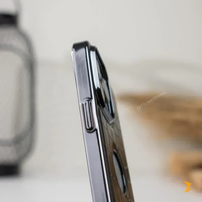 Majentik Rock Leather Case iPhone 14 Pro Max - Three