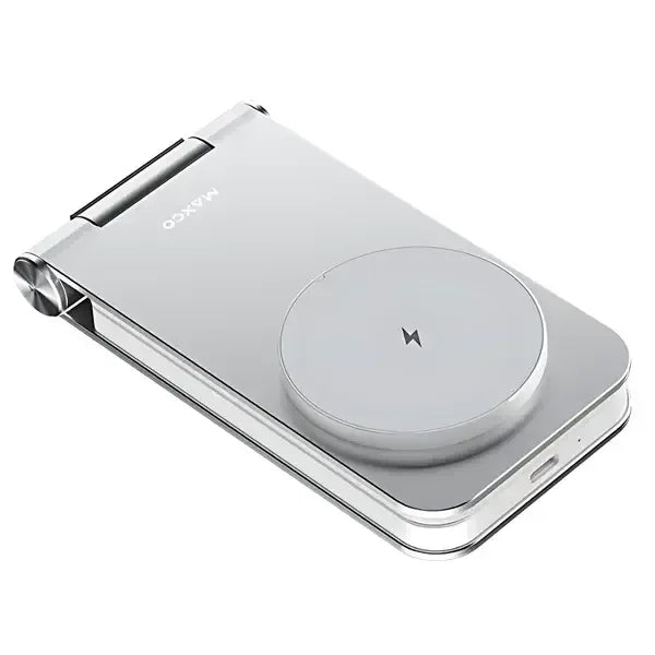 Maxco 15W 3 in 1 Foldable Wireless Charger 15W Mw08 - Three