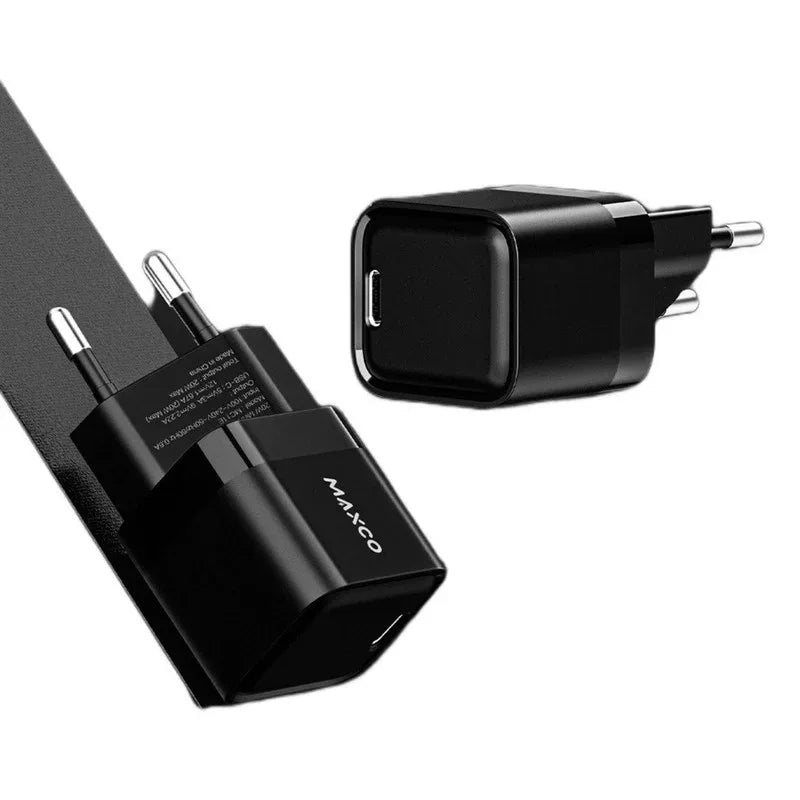 Maxco Fast Charger Mini Type-c 20W MC11E - Three