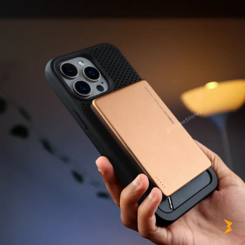 Metal Stand Holder Case iPhone 15 Pro Max