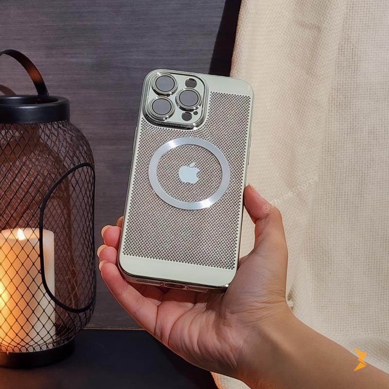 Metalic Grid Magsafe Case iPhone 11 Pro Max - Three