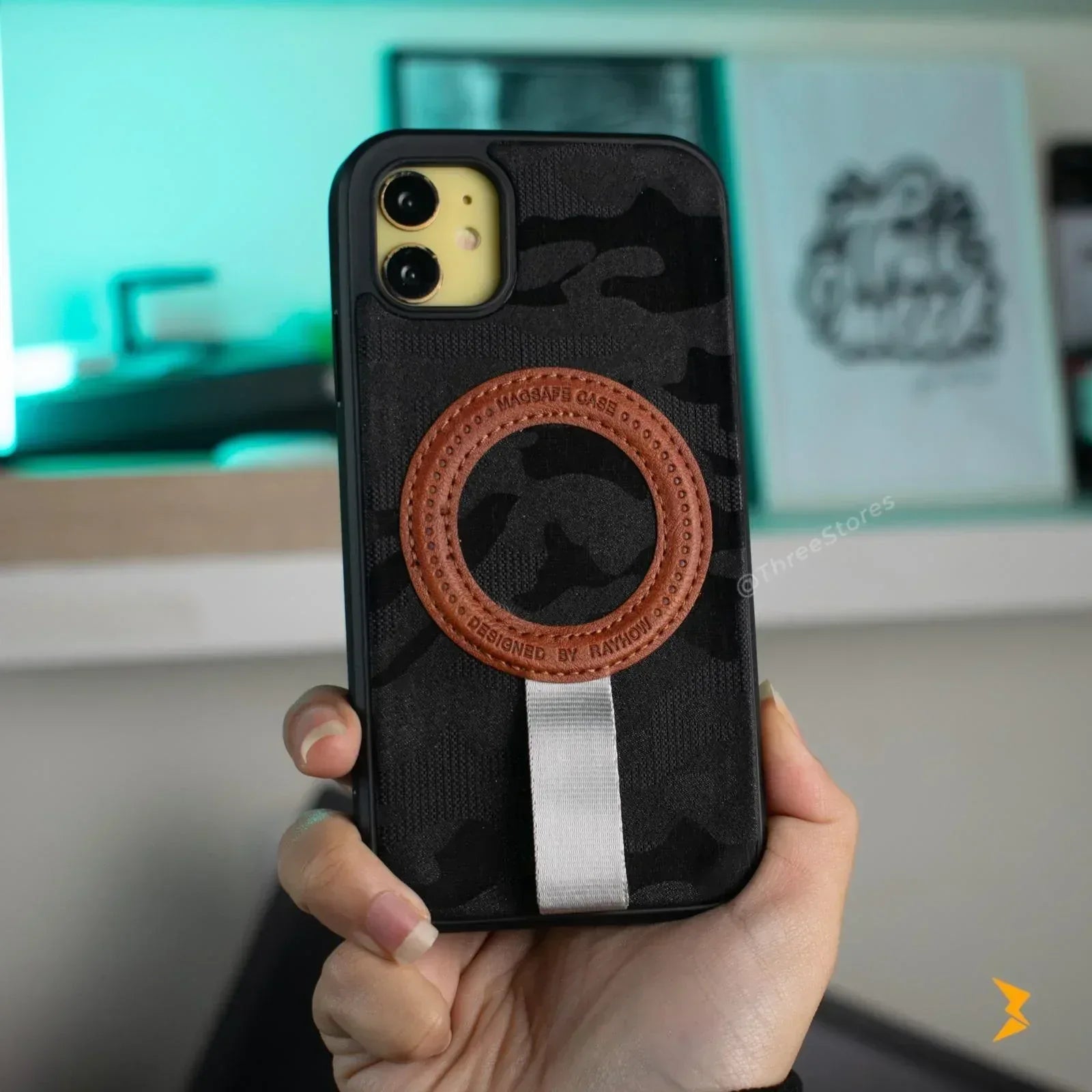 Mirage Magsafe Fabric Case iPhone 11 - Three