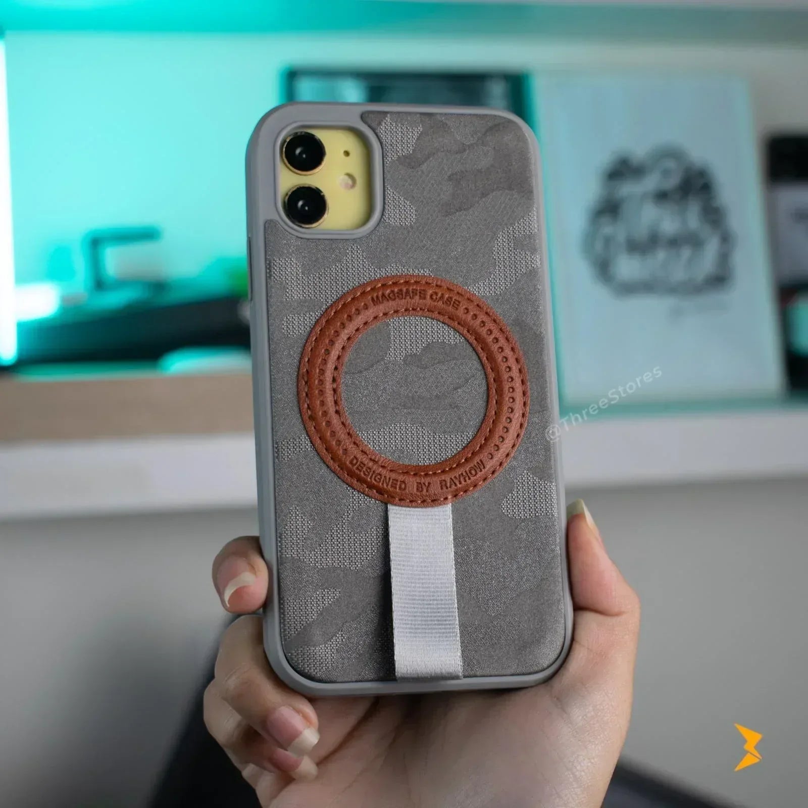 Mirage Magsafe Fabric Case iPhone 11 - Three