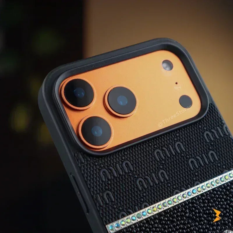 Miu Miu Strass Case iPhone 17 Pro Max - Three