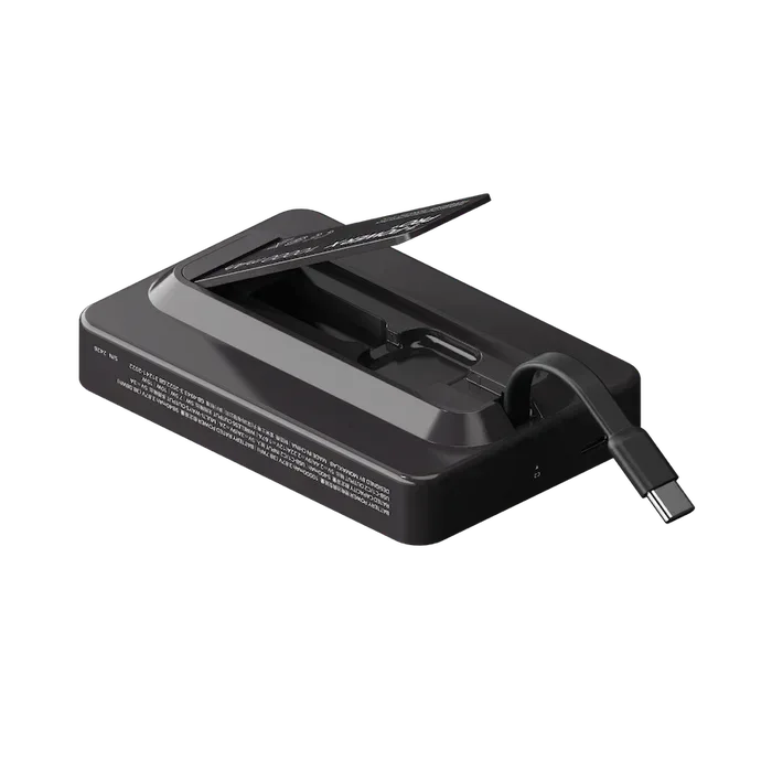 Momax Power X Pro+ Magnetic Wireless Power Bank 10000mAh With Built-In USB-C Cable IP132HK - Three