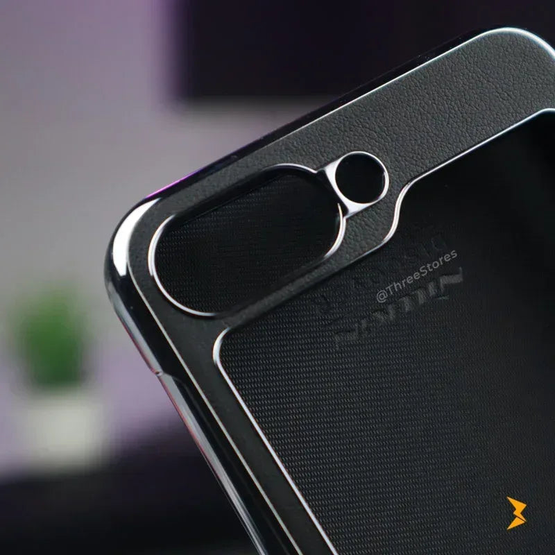 Nillkin Flip Leather Case Samsung Z Flip 6 - Three