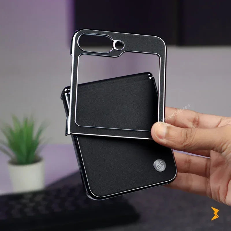 Nillkin Flip Leather Case Samsung Z Flip 6 - Three