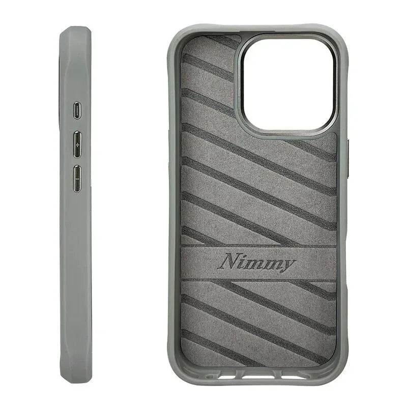 Nimmy 3D Chain Case iPhone 16 Pro - Three