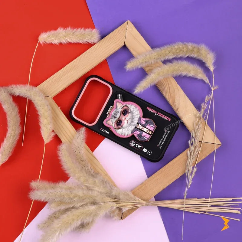 Nimmy 3D Jacket Stand Case iPhone 17 Pro Max - Three