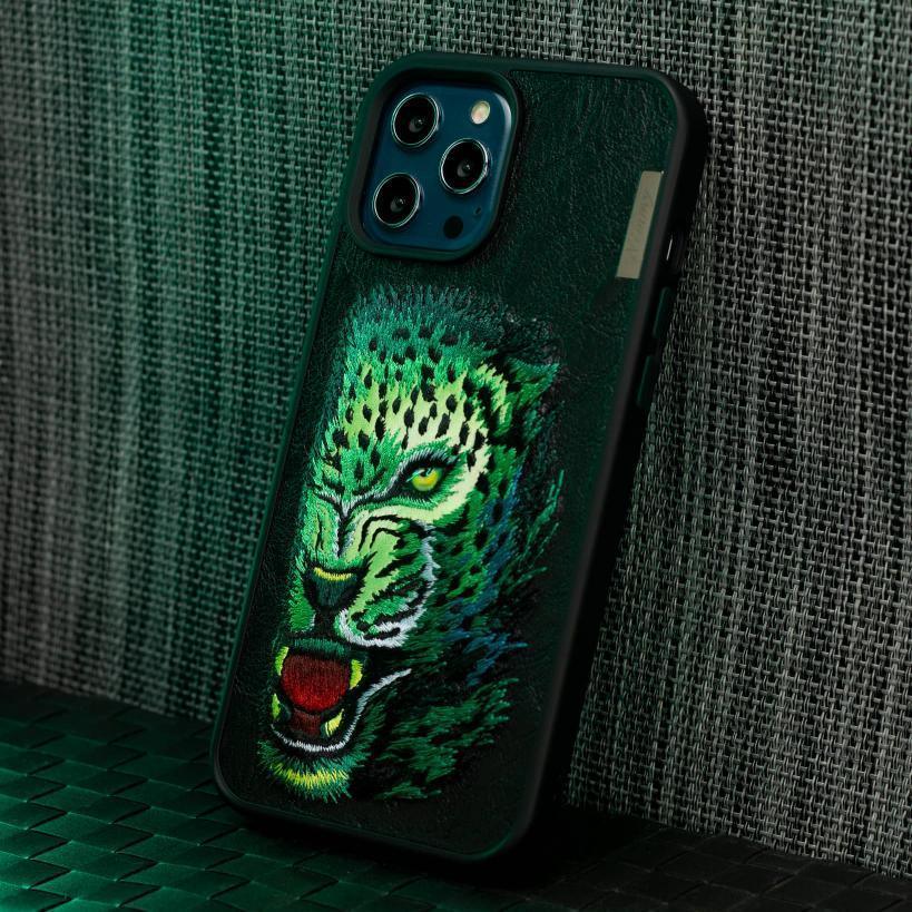 Nimmy Tiger Leather Case iPhone 12 Pro Max - Three