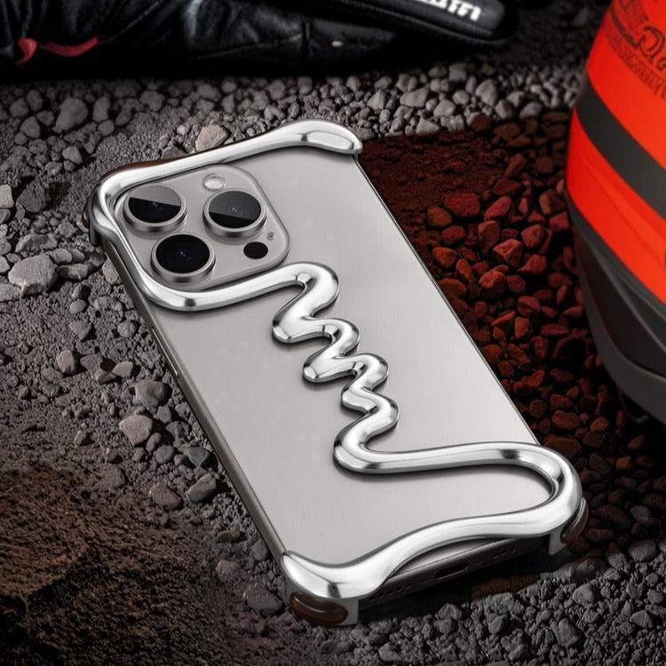 One Line Metal Case iPhone 16 Pro Max - Three