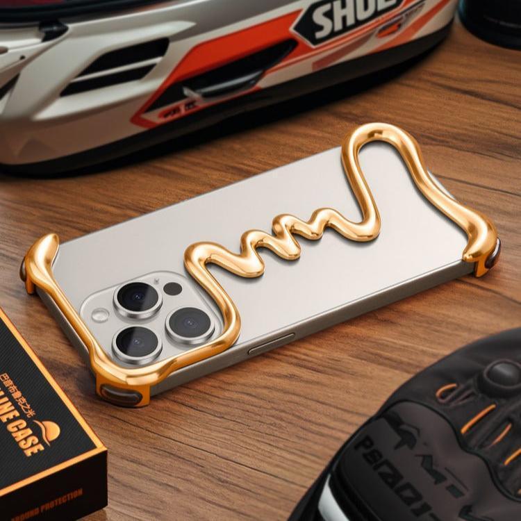 One Line Metal Case iPhone 15 Pro Max - Three