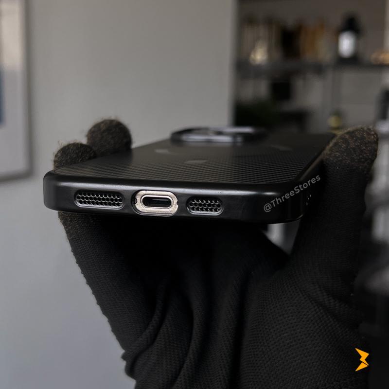 Plating Frame Carbon Magsafe Case iPhone 15 Pro Max