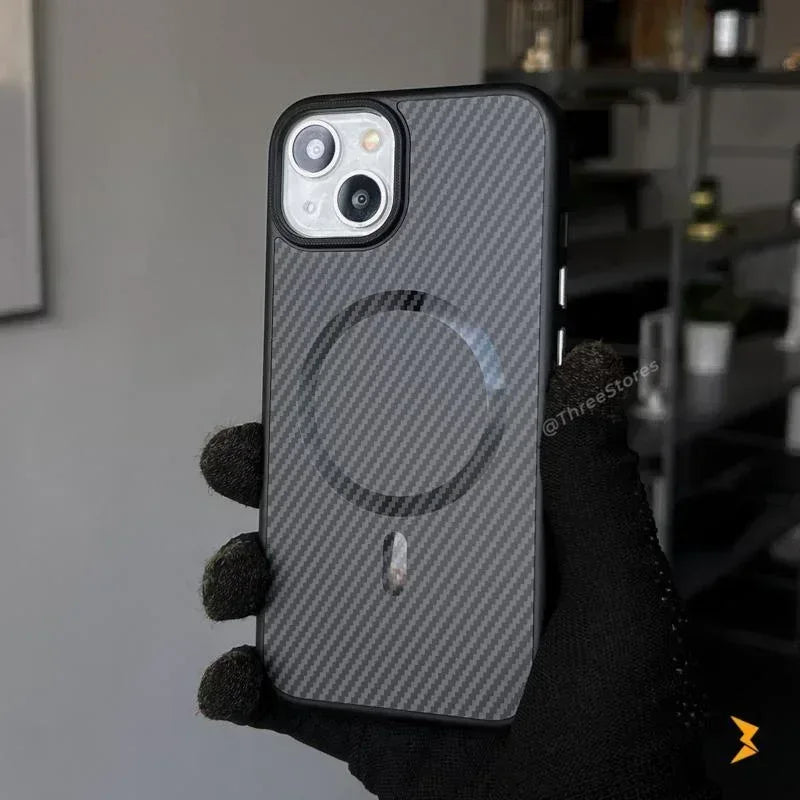 Plating Frame Carbon Magsafe Case iPhone 15 - Three
