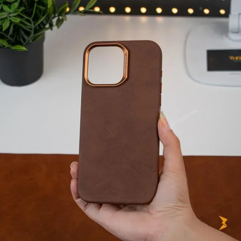 Puloka Classic Leather Magsafe Case iPhone 15 Pro Max - Three