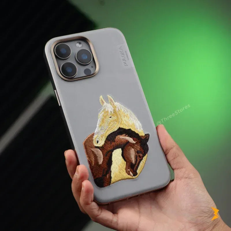 Puloka Loshad Anti Scratch Leather Case iPhone 15 Pro Max - Three