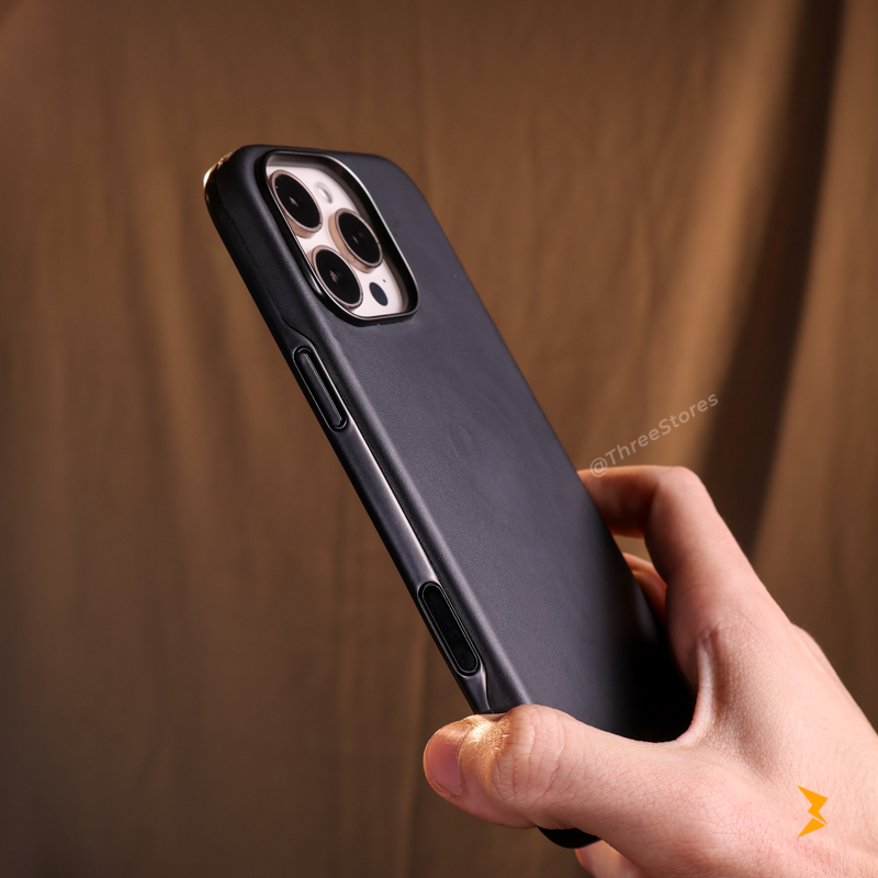 Puloka Magnetic Card Holder Leather Case iPhone 16 Pro Max