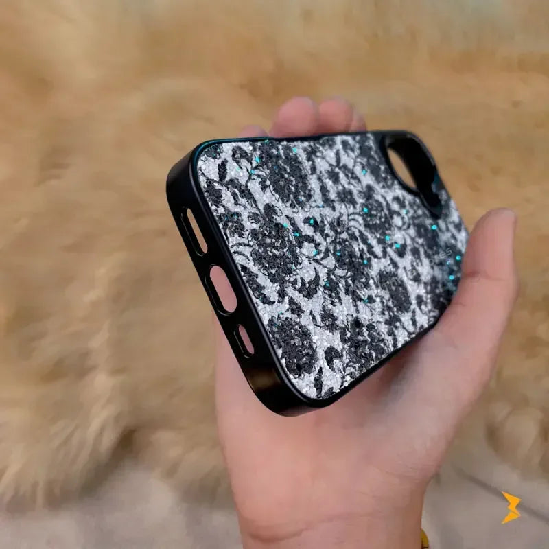 Puloka Resplendent Case iPhone 16 - Three